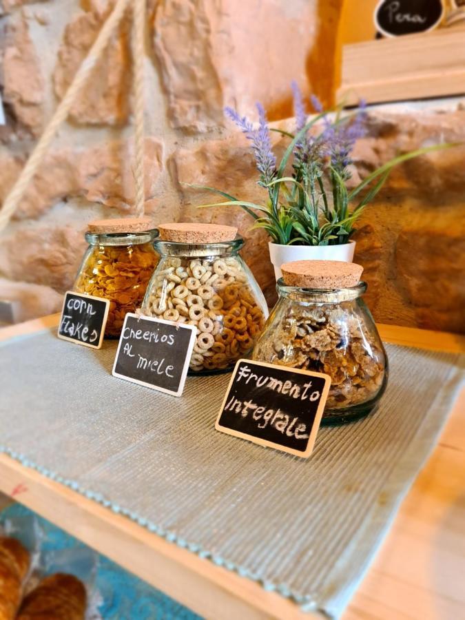 Casa Cristiano Bed & Breakfast Piobbico ภายนอก รูปภาพ